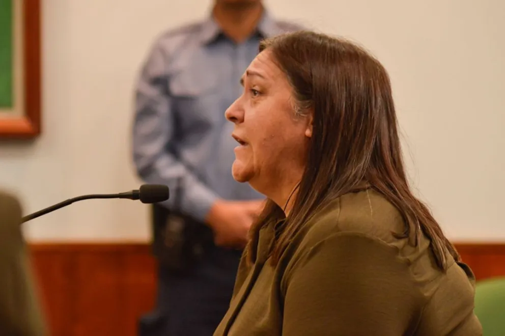 Liliana Jiménez habló desde el dolor de haber perdido a su marido de hace 30 años esa madrugada de 2024, por culpa de una conducción antirreglamentaria de Navarré. Foto NoticiasNet. 