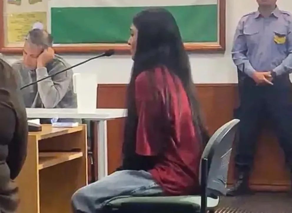 Jornada cargada de dolor en el Poder Judicial de Viedma. Fotos: NoticiasNet. 