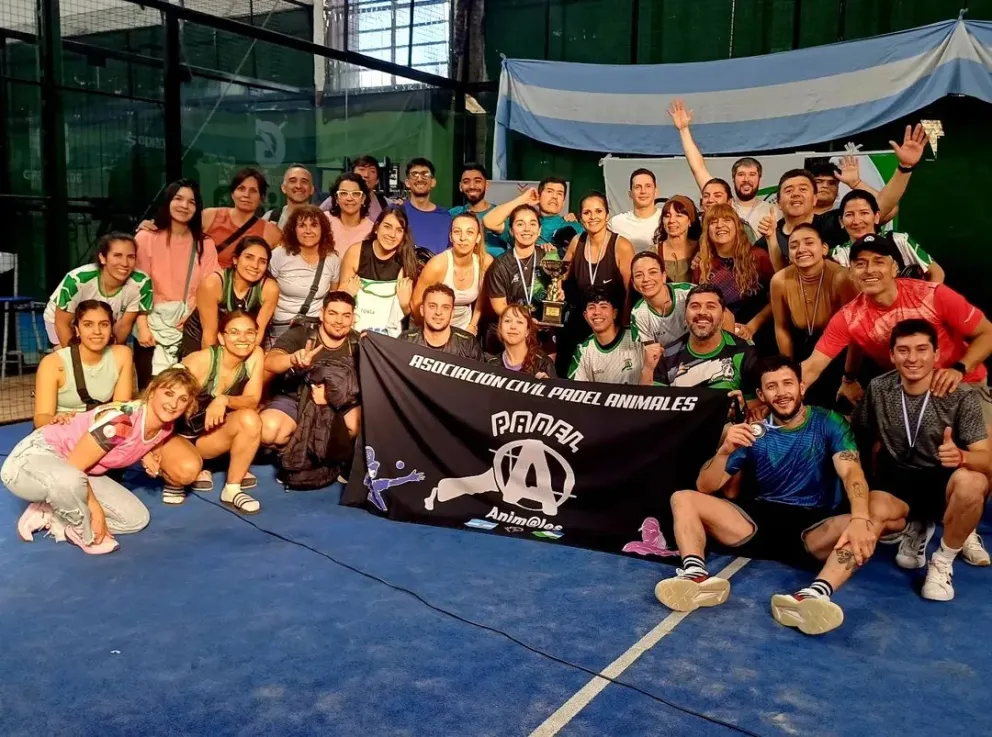 La delegación 2025, obteniendo el subcampeonato en Mar del Plata. 