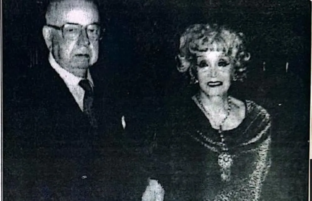 El Doctor Antonio Sussini y su amada esposa Desolina Veretta, una historia que marcó a Viedma para siempre. Foto: archivo Noticias de la Costa. 
