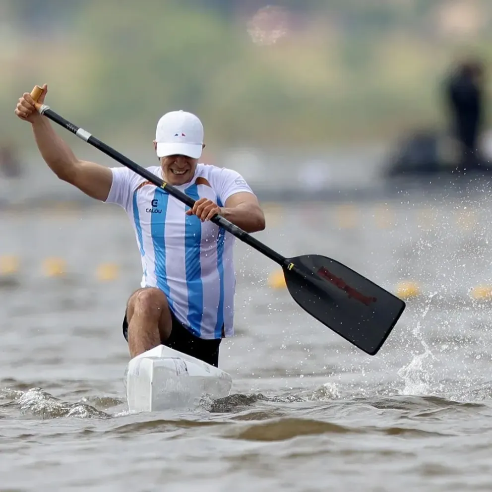 El ganador del olimpia de canotaje, comienza su sueño  olímpico en las Copas del Mundo. Foto: gentileza.