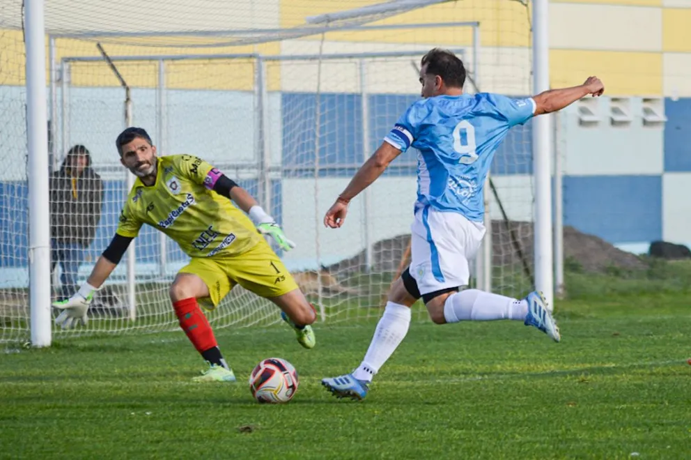 Sol de Mayo y Círculo en un partido con pocas emociones. Fotos: Emanuel Mirenghi para NoticiasNet.