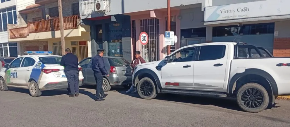 El radado fue detenido en la intersección de las calles San Martín y Moreno. Foto: gentileza 