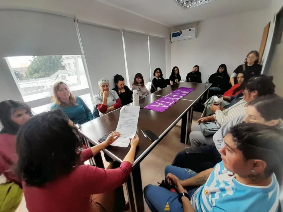 Las organizaciones declararon el estado de "Alerta Violeta" ante la alarmante falta de respuestas del Estado. Foto: Gentileza para NoticiasNet.