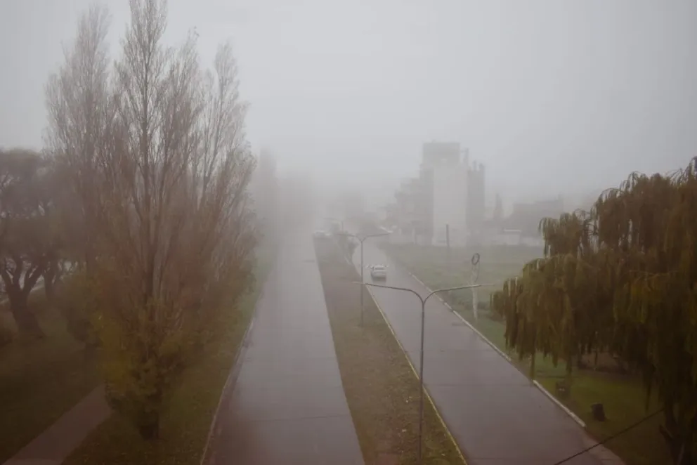La mañana arrancó con poca visibilidad por una neblina espesa que tardó en irse. Foto: Vanesa Schwemmler