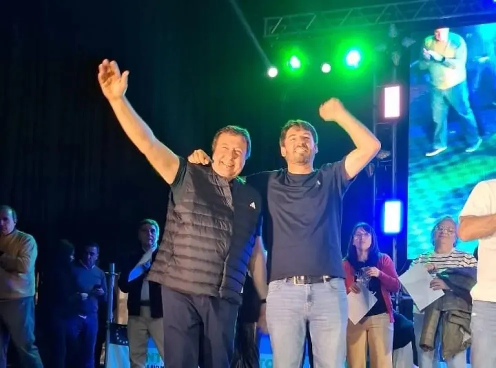Rodrigo Buteler elogió el liderazgo de Alberto Weretilneck y prometió fortalecer JSRN. Foto: Cipo360