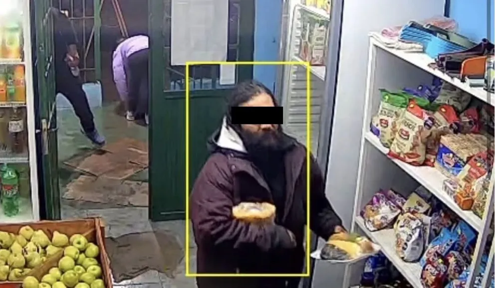 El monto de la compra fue de 30 mil pesos, pero lo que más lamenta la pareja víctima es haber perdido toda la documentación personal y que no se hizo nada contra el ladrón. Foto Facebook. 