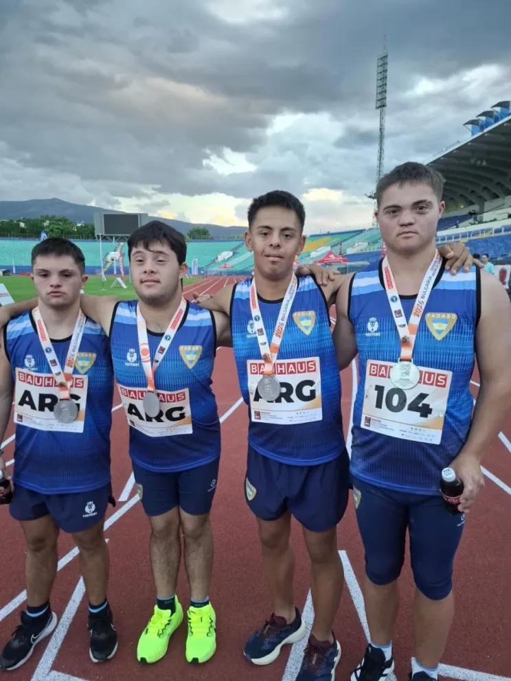El atleta viedmense sigue en busca de más medallas en tierra europea. 