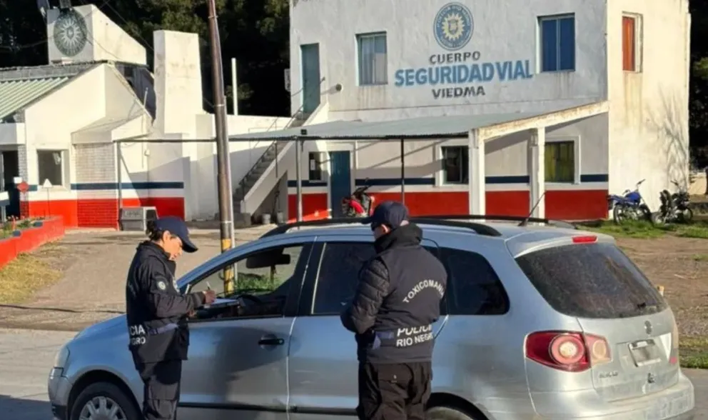 Refuerzos en materia de seguridad en forma permanente. Fotos: archivo NoticiasNet y Gobierno de Río Negro
