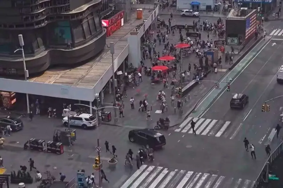El hecho ocurrió cerca de la intersección de la calle 42 y Broadway.