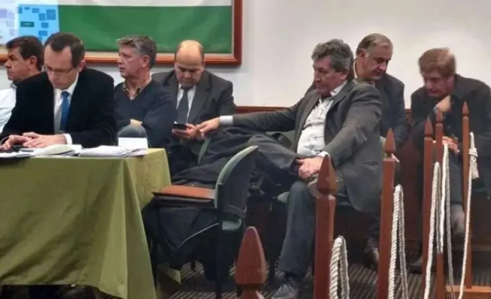 César Barbeito y Francisco Javier González ya se encuentran alojados en una dependencia policial para cumplir sus penas de prisión efectiva. Foto: Archivo.