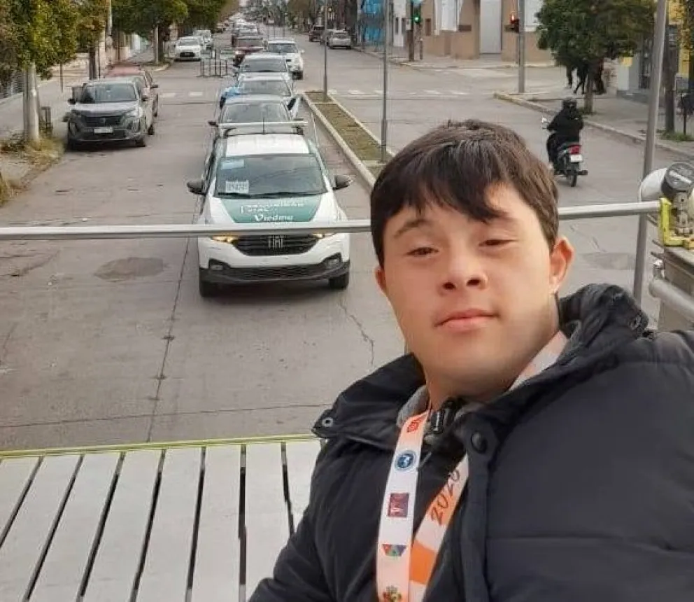 El subcampeón del mundo recibió el afecto de la comunidad tras su paso por Bulgaria. 