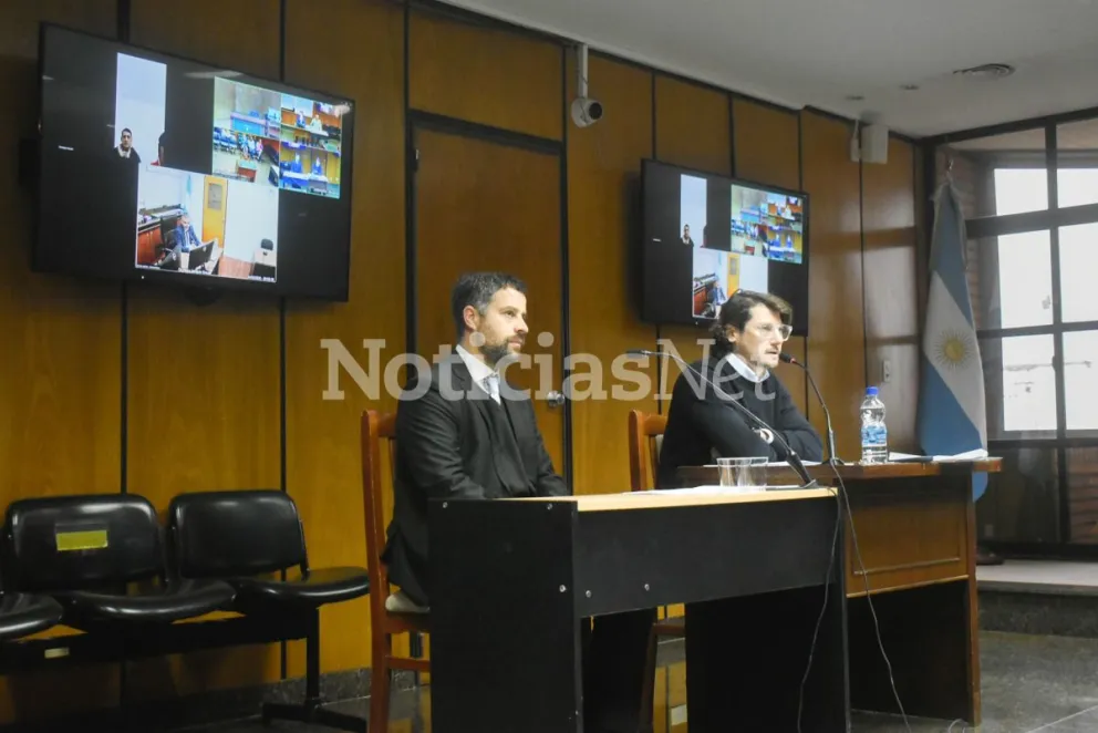 El fiscal Federal, a cargo de la sede descentralizada de Viedma, Marcos Escandell, explicando la situación ante el juez que estuvo vía Zoom. Foto: NoticiasNet