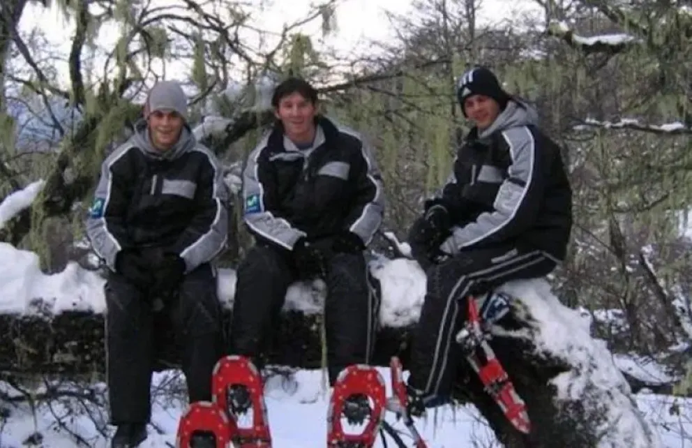 Actividades en la nieve y paseo por puntos turísticos de nuestra ciudad. Fotos gentileza.