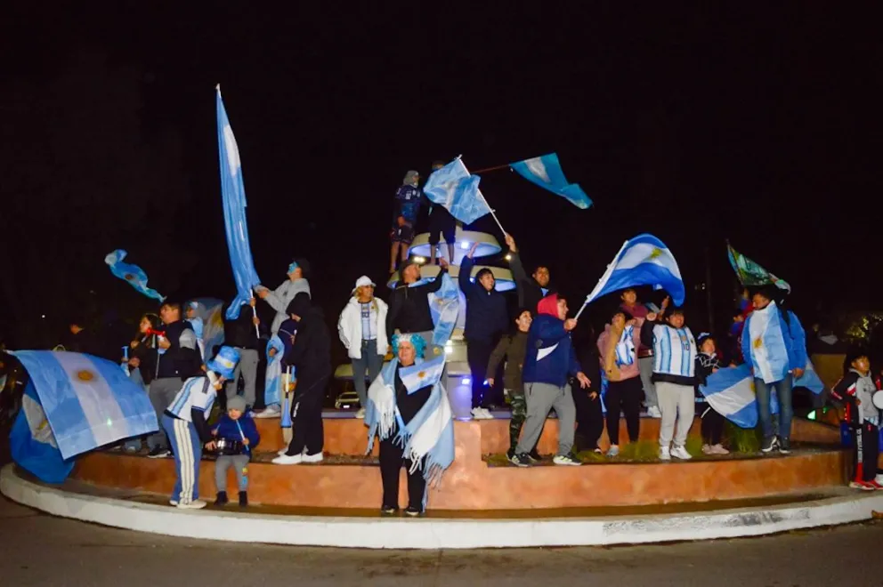 Se prevé un cierre con batucada si se concreta la autorización municipal. Foto: Archivo de NoticiasNet.