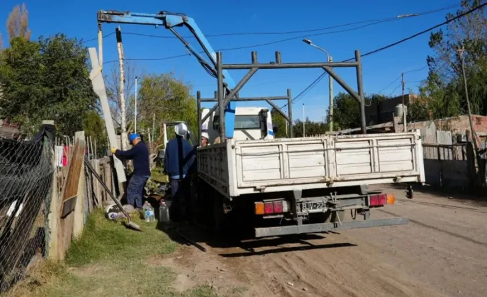 El abordaje es integral e incluye la mejora de las instalaciones internas de las casas y el asesoramiento en eficiencia energética. Foto: Edersa.