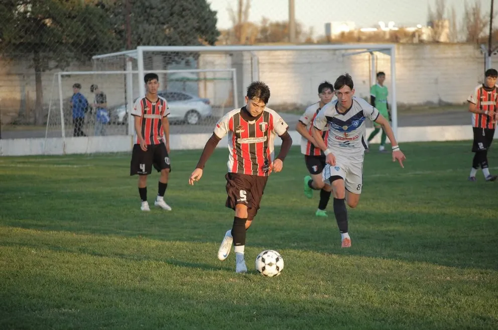 Deportivo Patagones y Villalonga animarán una semifinal de Cuarta División. Foto: prensa Depo Patagones. 