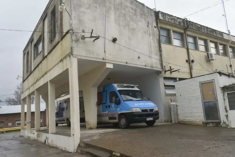 El joven fue llevado al hospital Pedro Ecay y luego a una institución de salud de Viedma -foto de archivo NoticiasNet.