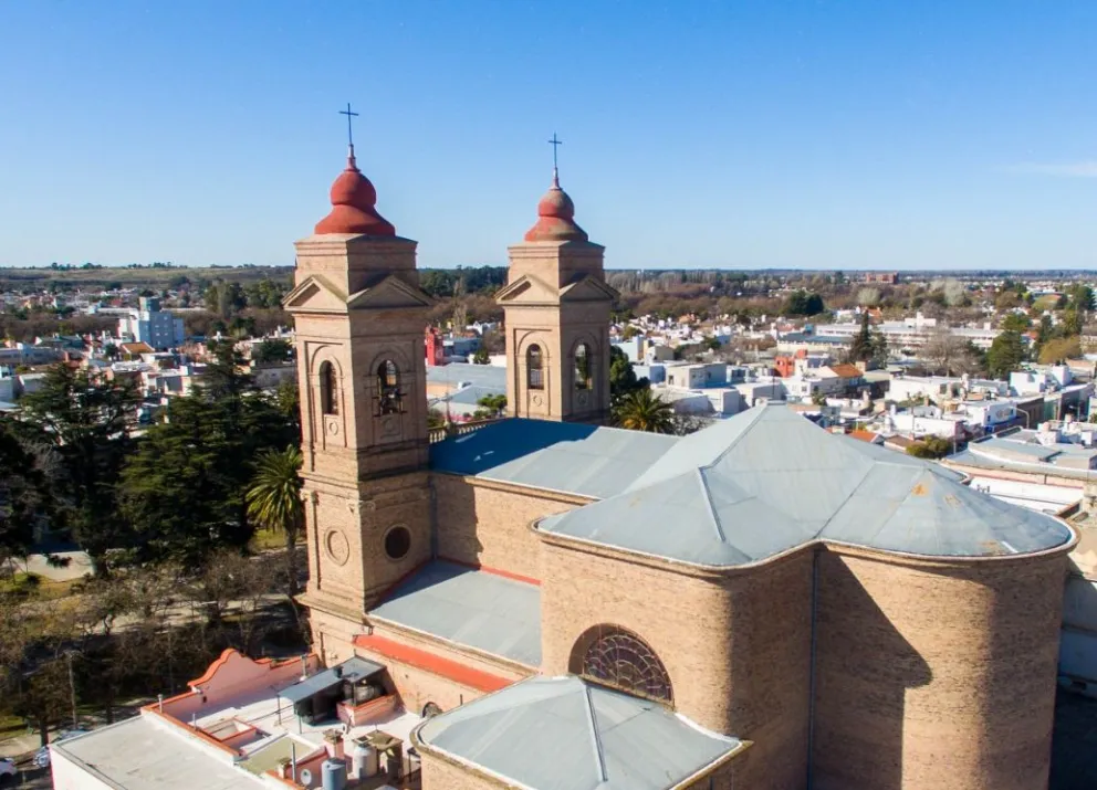 La Catedral uno de los puntos a visitar dentro de la ruta que ofrece el servicio turístico. Foto gentileza.
