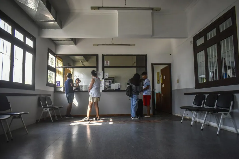Una importante puerta laboral se abre en la ciudad de la mano de la emblemática firma de transporte. Foto: Archivo de NoticiasNet.