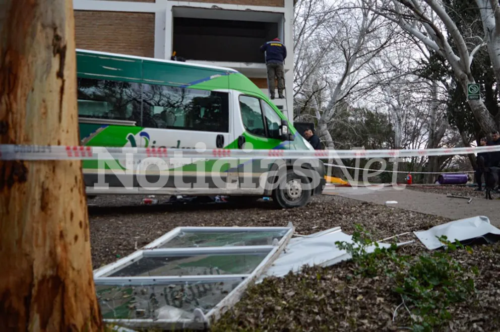 Así quedó el albergue deportivo municipal. Fotos Emanuel Mirenghi para NoticiasNet. 
