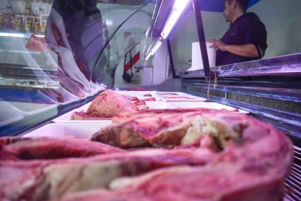 En las carnicerías de Viedma se siente la merma de consumo. Foto: NoticiasNet (archivo)
