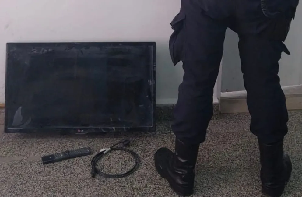 La comisaría 29º tiene en su poder el televisor. Foto gentileza.