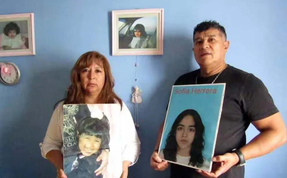 La familia de Sofía Herrera sostiene una campaña en la que difunde imágenes de cómo podría lucir hoy la joven. Foto: archivo 