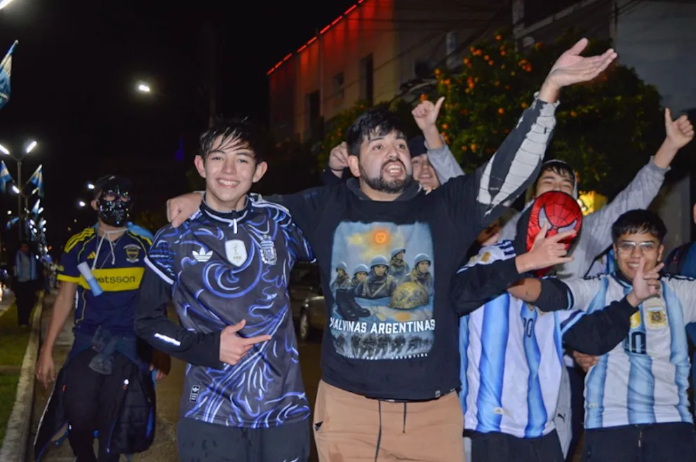 Reconocimiento para el subcampeonato argentino.  Fotos Emanuel Mirenghi para NoticiasNet.
