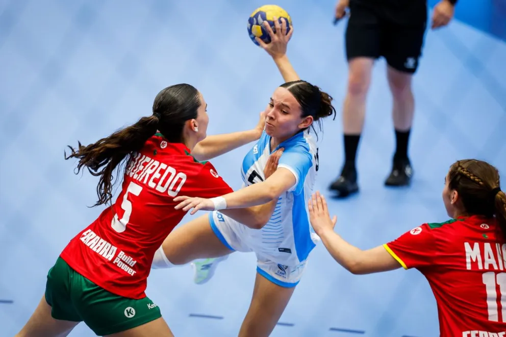 Debut mundialista para Melina Cabrera. 