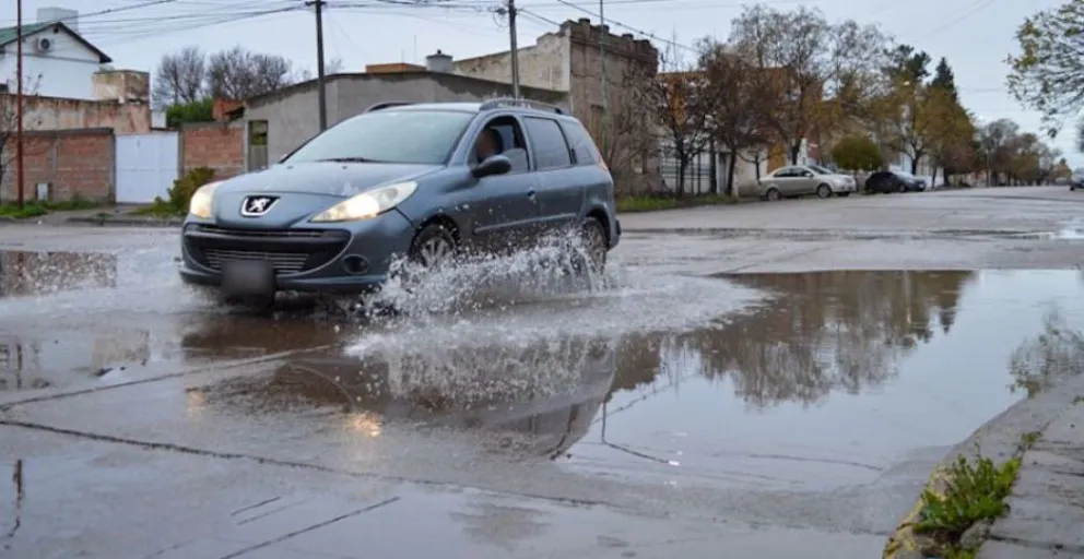  Las previsiones del Servicio Meteorológico Nacional y de la Autoridad Interjurisdiccional de Cuencas coinciden en que continuará el ambiente frío, con un leve aumento de las temperaturas mínimas. Archivo.
