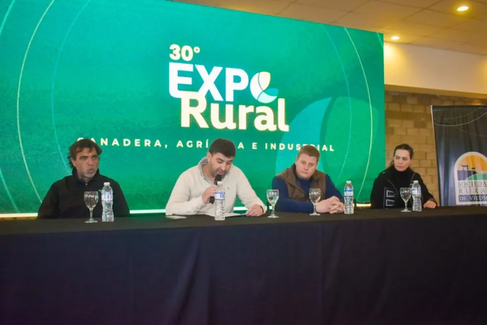 Presentación de la 30° Exposición Rural de la Comarca, esta vez en el predio de Viedma. Vale recordar que un año se hace en Patagones y otro año en Viedma. Fotos Vanesa Schwemmler para NoticiasNet. 