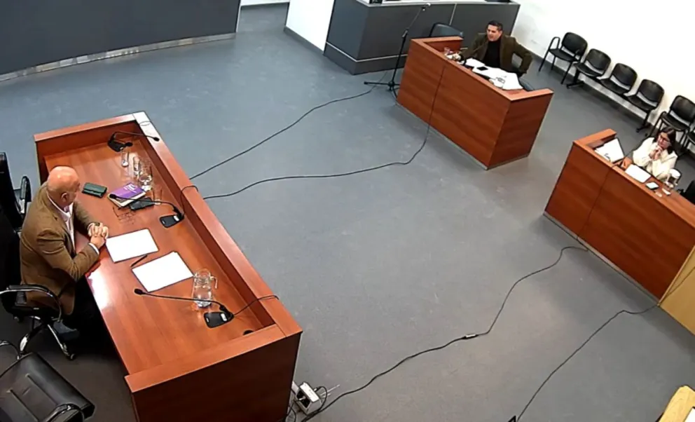 El juez le impuso pautas de conducta estrictas, la obligación de firmar cada dos meses y vetó su entrada al balneario rionegrino. Foto: Gentileza.