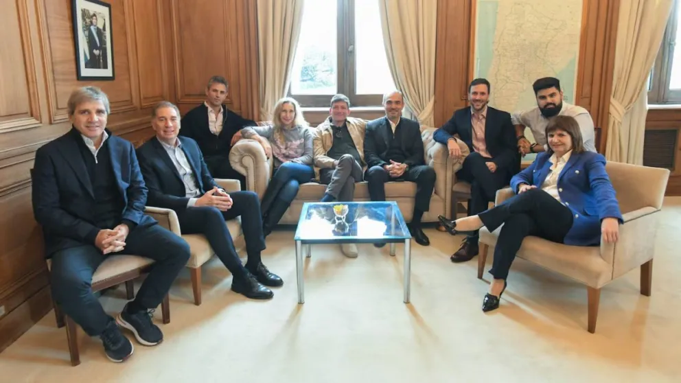 La mesa política se reunió en Casa Rosada.