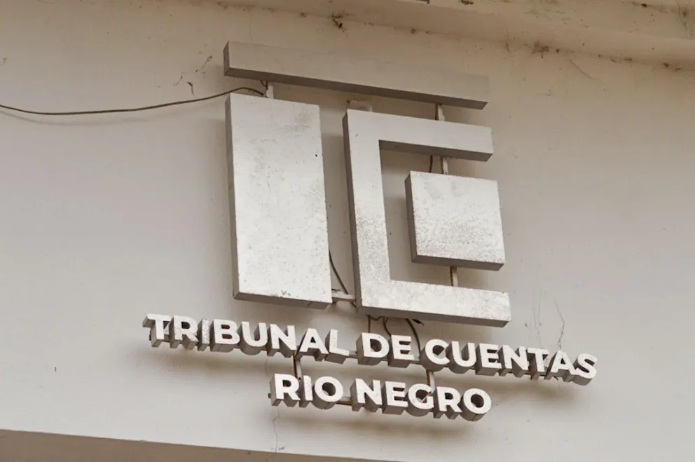 El embargo fue a pedido del Tribunal de Cuentas de Río Negro. Foto Emanuel Mirenghi para NoticiasNet.