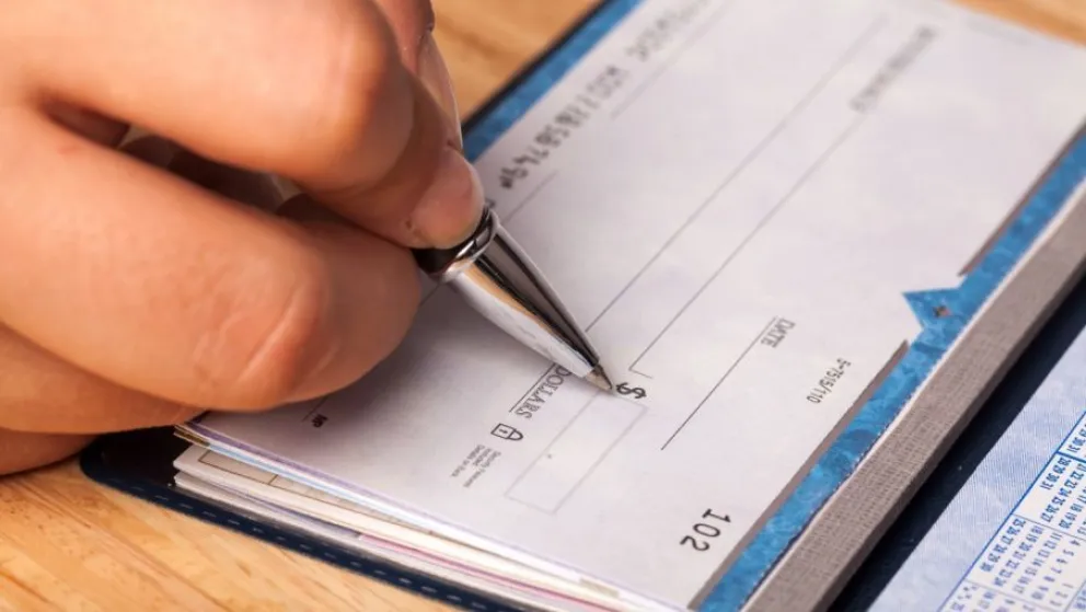 Fueron tres cheques que resultaron "voladores". Imagen ilustrativa.