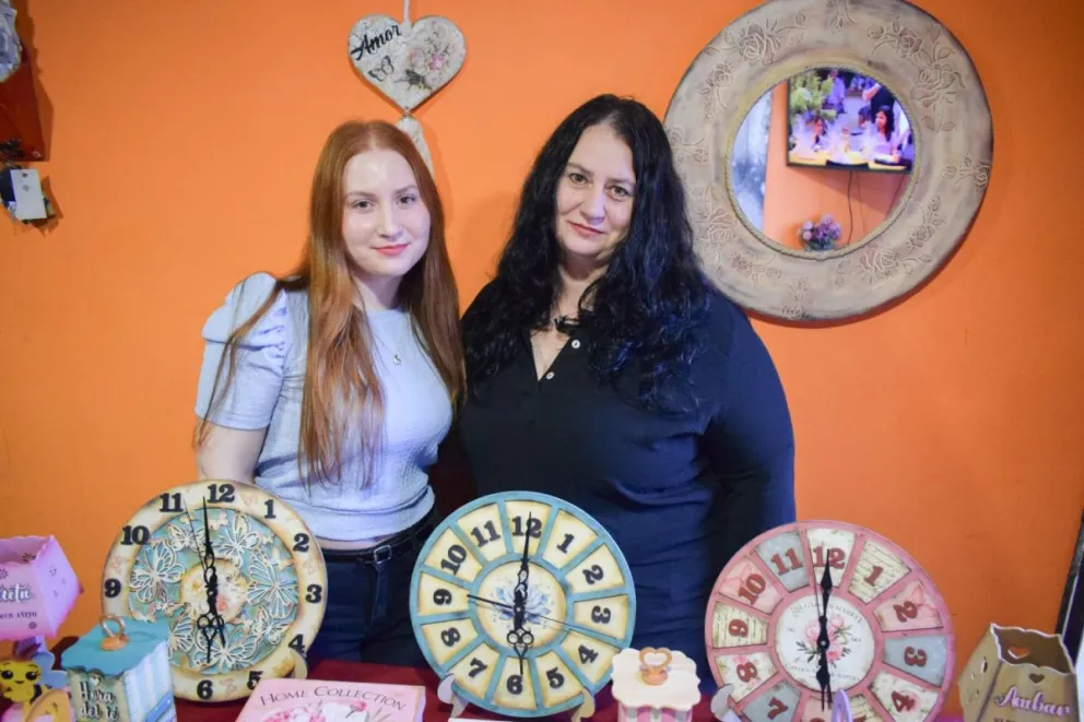 “El sueño es tener un taller propio, pero este año está difícil para todos”, afirmó Romina. Fotos Vanesa Schwemmler para NoticiasNet.