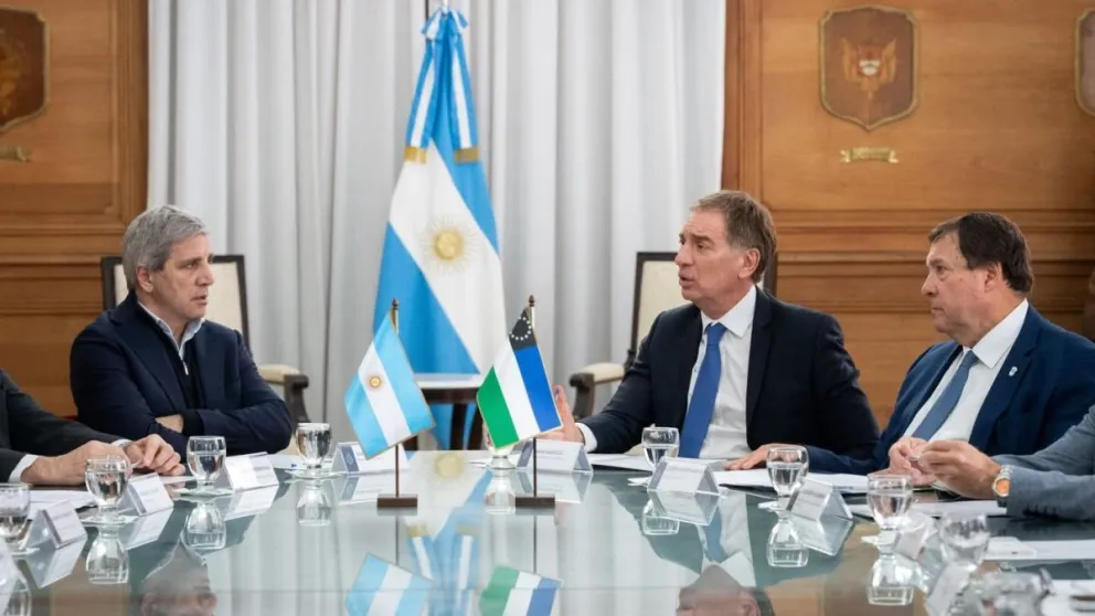 En una medida sin precedentes para la infraestructura regional, Río Negro comenzó el traspaso operativo de las Rutas 22 y 151. Foto: Gobierno de Río Negro. 