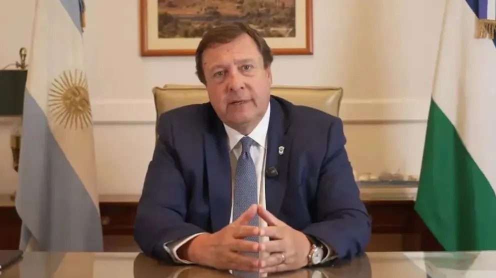 El gobernador Alberto Weretilneck brinda precisiones sobre los acuerdos alcanzados con Nación para administrar rutas nacionales y el Tren del Valle. 