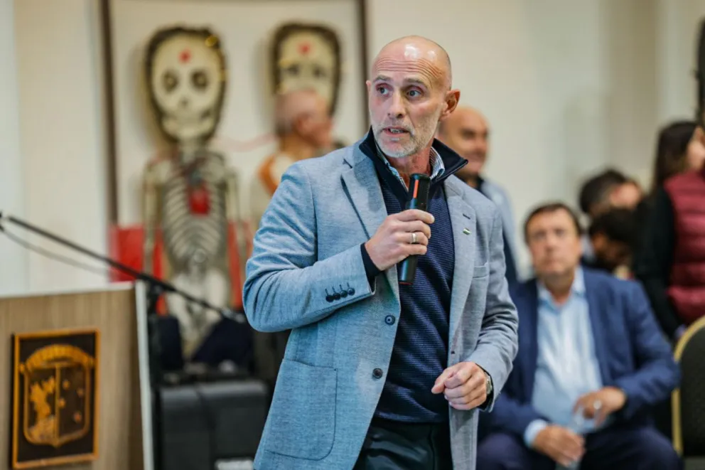 La estrategia provincial se dividirá en dos etapas diferenciadas según la complejidad administrativa y de ingeniería de cada tramo. Foto: Gobierno de Río Negro. 