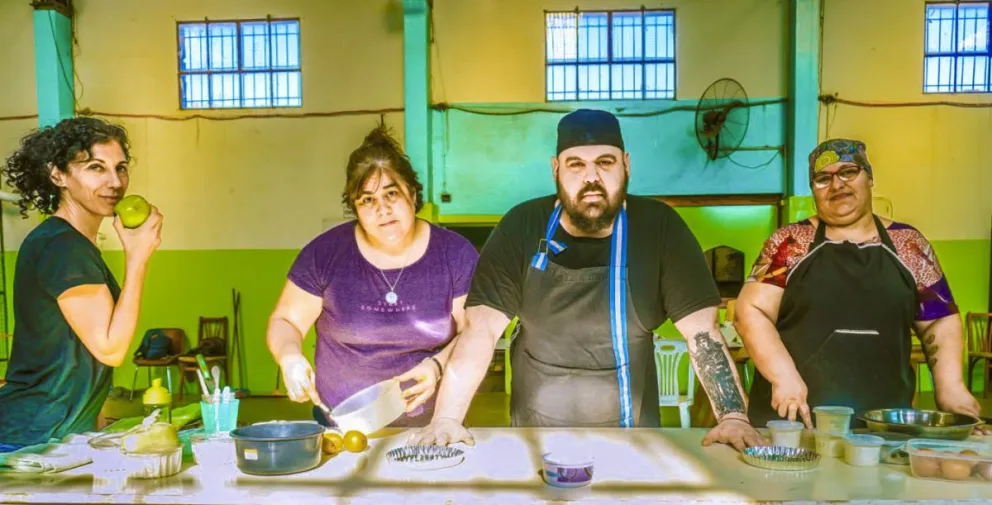 Iván Vasiloff convirtió la música y la cocina en su estilo de vida - fotos Vanesa Schwemmler para NoticiasNet.