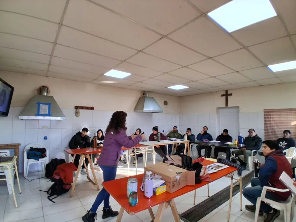 Prácticas profesionalizantes entre el Curzas y la ESFA, para poner en práctica mucho de la teoría de ambas instituciones. 