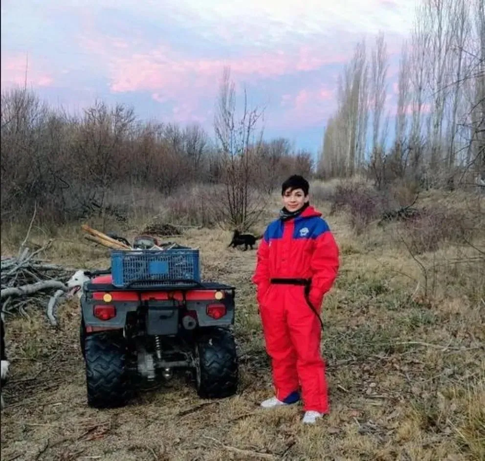 Alan permaneció internado durante casi un mes tras sufrir graves quemaduras en el incendio.
