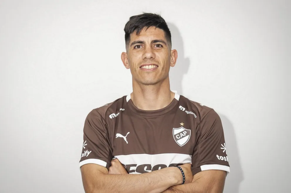 Bruno Sepúlveda se convirtió en nuevo jugador del "Calamar". Foto: Prensa Platense. 