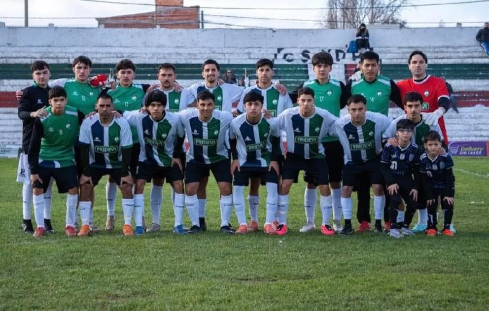 Cultu ganó dos de tres en el arranque del torneo. Foto Instagram.