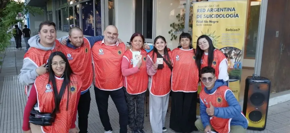 Con Marcelo Mandri como responsable, desde la Red Argentina de Suicidología salieron a la calle para concientizar. Foto: gentileza