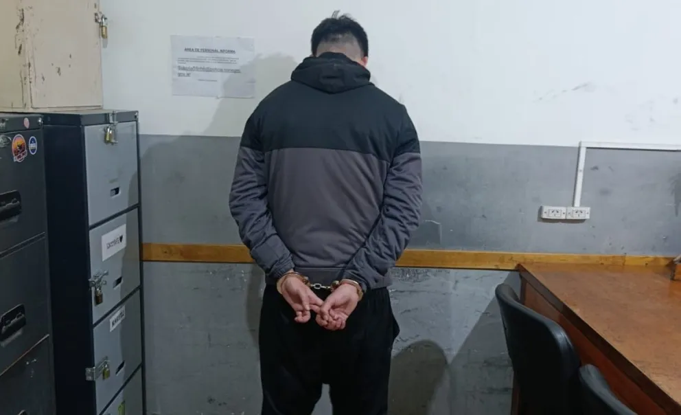 Sujeto detenido tras un intento de robo en una vivienda del barrio San Martín de Viedma. 