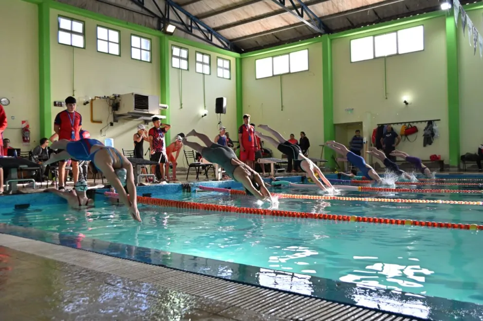 Una fiesta del agua en Viedma. Foto: Prensa Villa Congreso. 