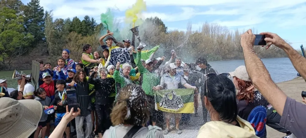 Un título esperado para el "Bule". 