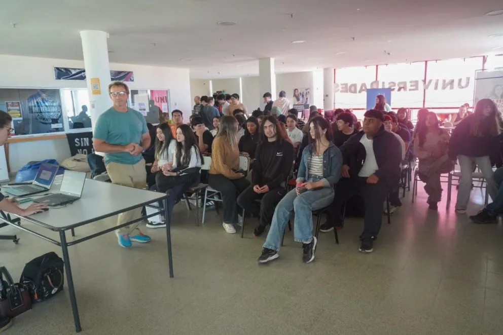 La 12ª Muestra de Carreras de la Sede Atlántica se desarrolla este jueves 24 y viernes 25 de septiembre en el Campus de la UNRN. Fotos: Vanesa Schwemmler, para NoticiasNet. 